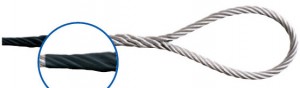 Wire rope sling splice with heat shrink tubing